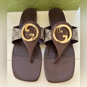 Authentic Gucci sandals gold hardware